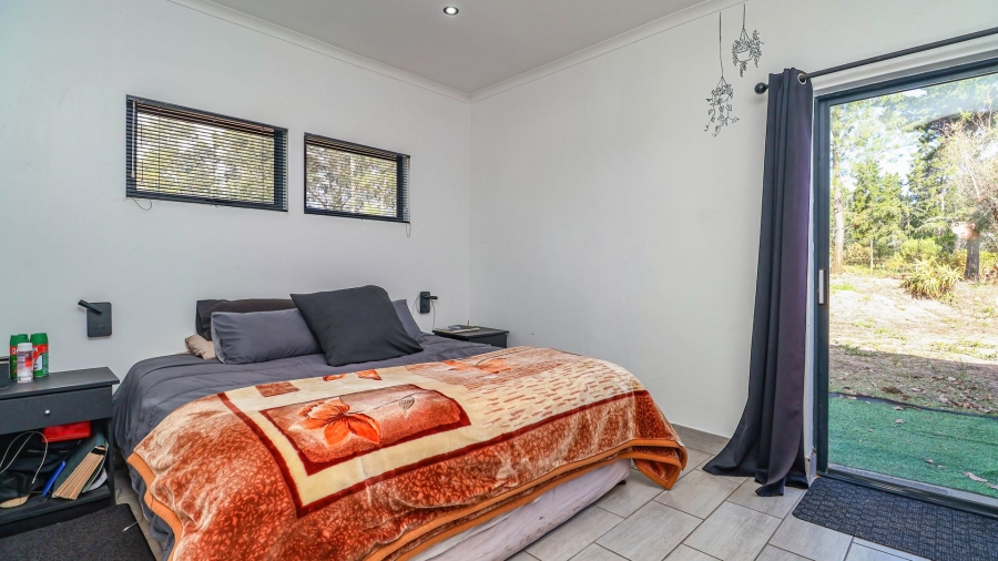 Commercial Property for Sale in Rondevlei Western Cape